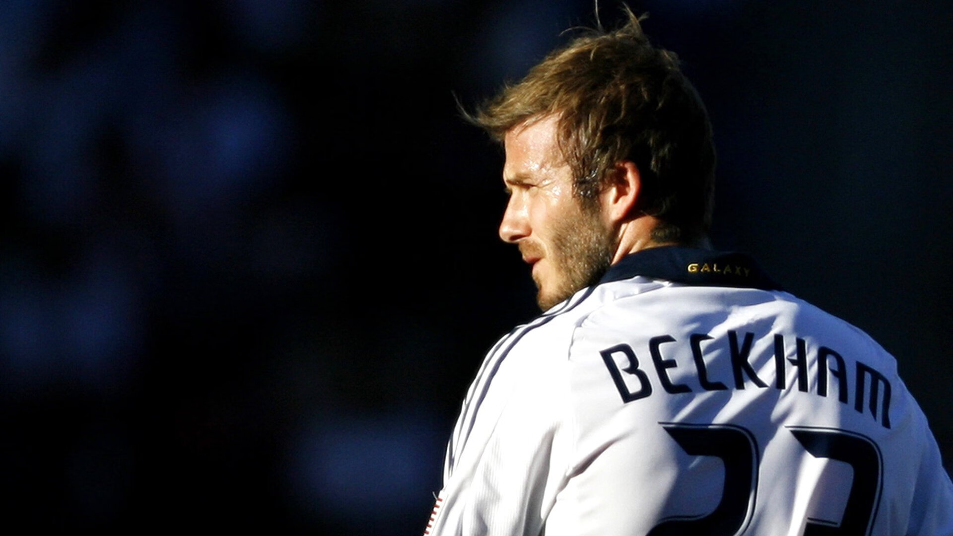 英超激烈角逐：精彩场面令人血脉贲张！，英超精彩视频